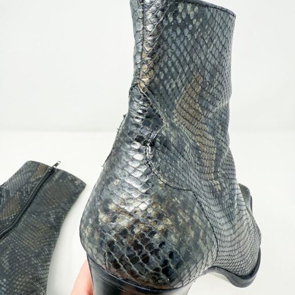 Vintage Y2K Nine West Gray Snake Print Leather Ankle Booties Women's 10 Side Zip - Picture 5 of 11